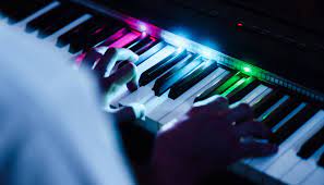 piano led