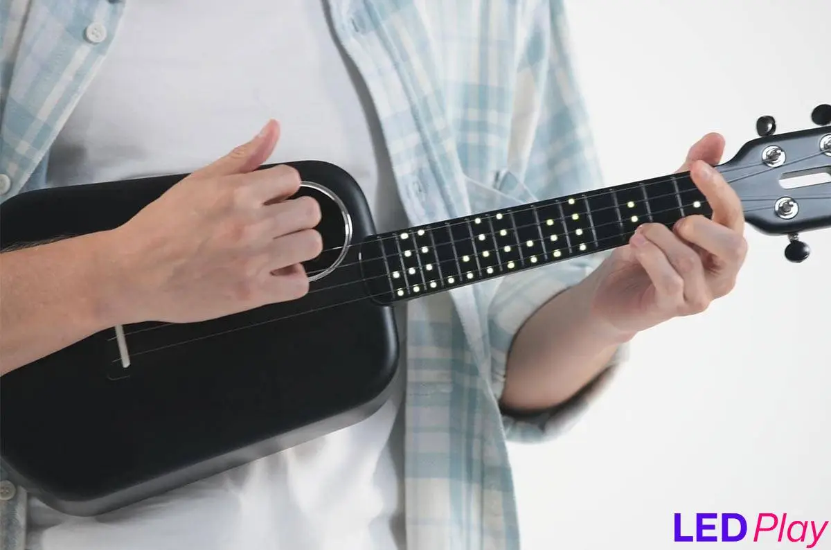 Cách gảy đàn Populele 2 chính xác